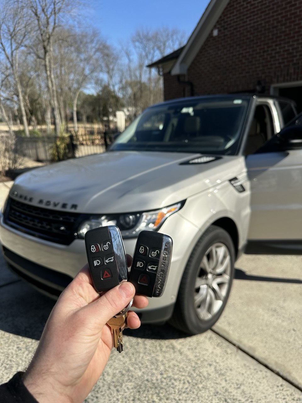 Lock Pick 24/7 Locksmith Service Automotive work photo