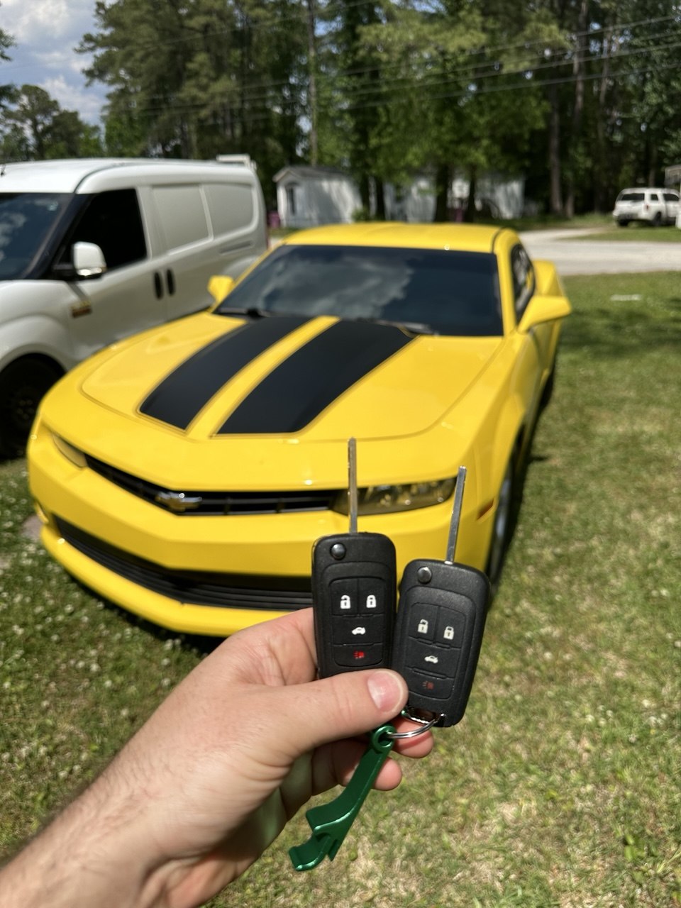 Lock Pick 24/7 Locksmith Service Automotive work photo